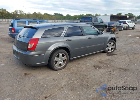 2005 Dodge Magnum Sxt из США, поврежденный, VIN 2D4GZ48V35H549709